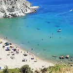 Zeytinycesme L Tiny & Farm L